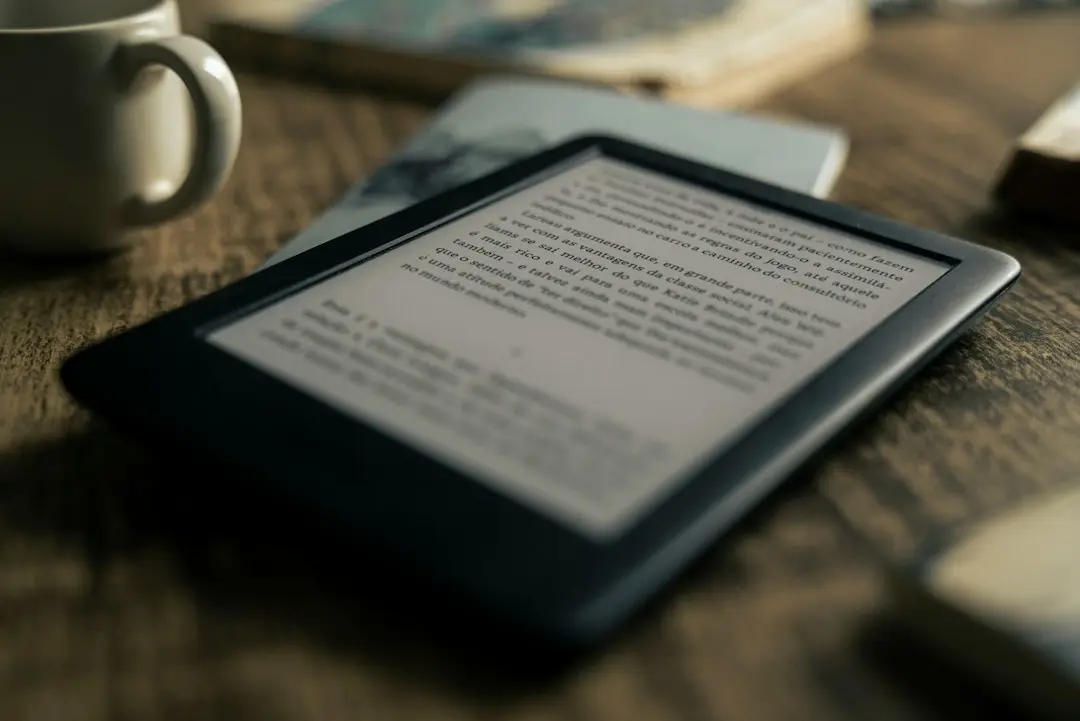 Amazon renumează Kindle Unlimited în Kindle+: acces extins la audiobook-uri