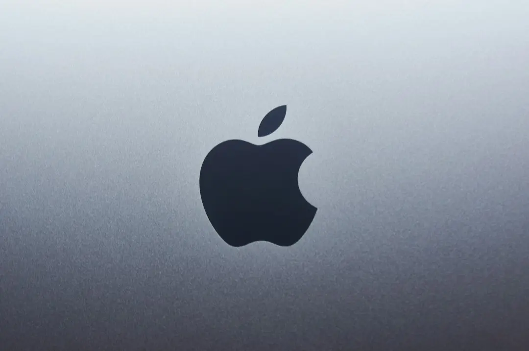 Apple integrează recunoașterea facială în telefoanele pliabile: o provocare tehnică majoră