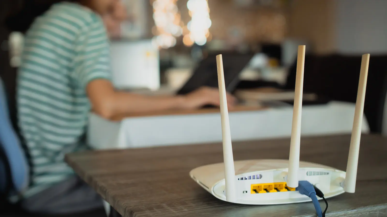 Rețeaua de acasă: Cum să îmbini cablul cu Wi-Fi pentru viteză maximă