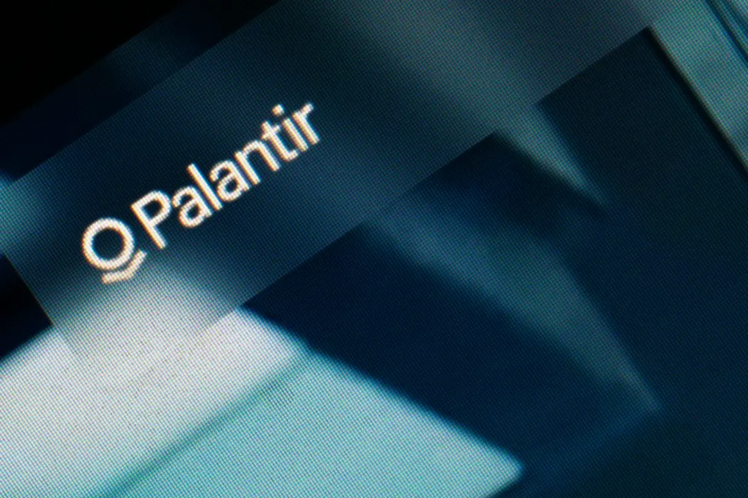 Foști ingineri Palantir atrag 17 milioane de dolari pentru a revoluționa arhitectura cu AI