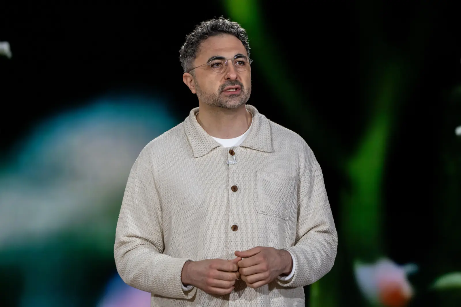 Microsoft anunță AI care diagnostichează mai bine decât medicii